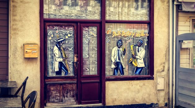 Clarence Jazz Club återuppstår, bolag i ständig expansion och Marbella ska förbättras från dag till dag
