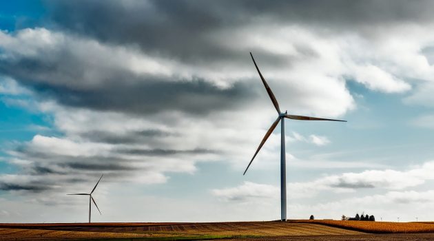 Solkusten perfekt för pensionärer, ny vindkraftpark och Solkusten har haft 13 miljoner turister 2019